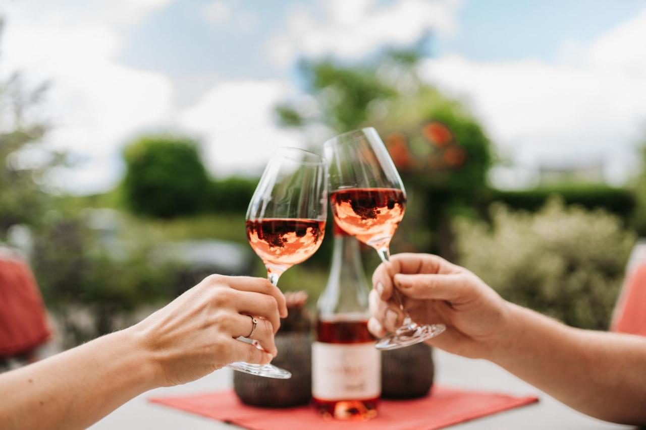 Wein- Und Gaestehaus Schwaab&Sohn Erden Ngoại thất bức ảnh